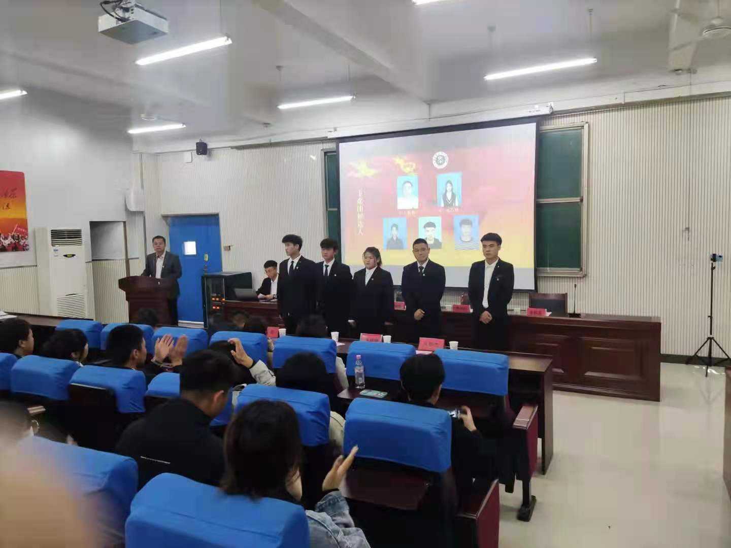 漯河食品职业学院食品检测系第二次学生代表大会(图5) 漯河食品职业学院食品检测系第二次学生代表大会(图5)