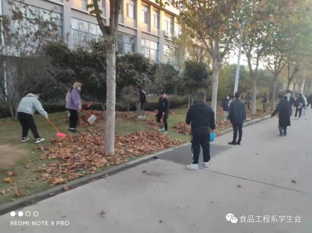美化校园 你我同行 (图2) 美化校园 你我同行 (图2)