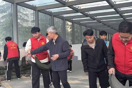 图片2.jpg